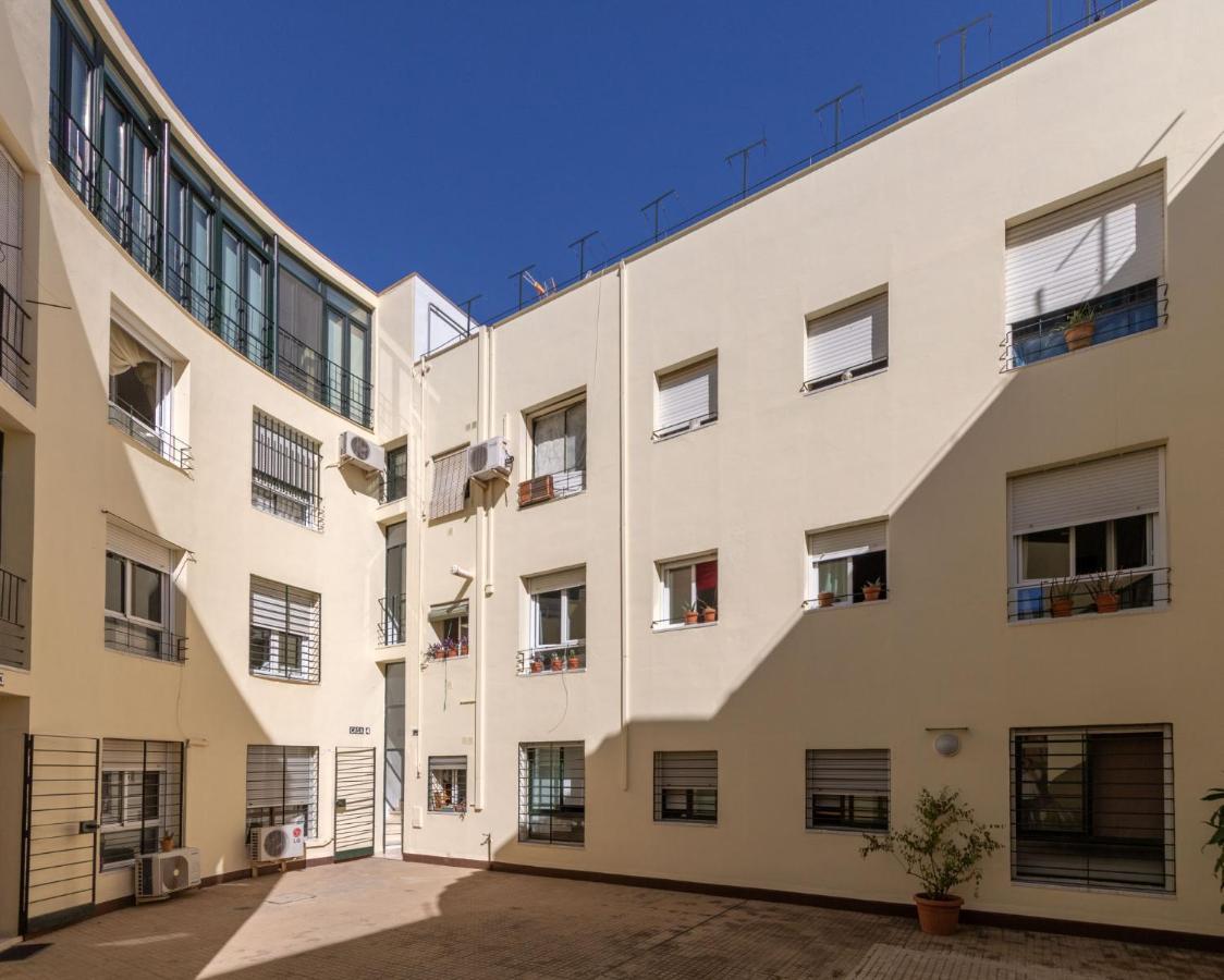 Medina Apartment And Parking Historical Center Sevilla Exterior foto