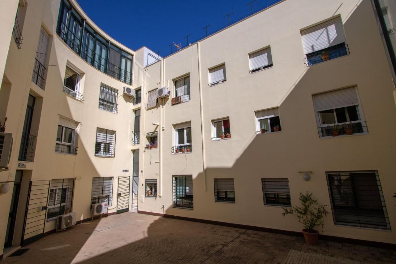Medina Apartment And Parking Historical Center Sevilla Exterior foto
